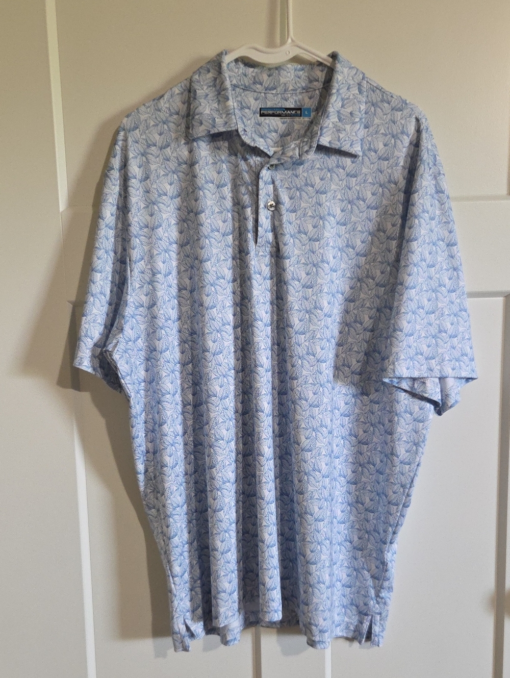 Roundtree & Yorke Light Blue Leaf-Print Polo